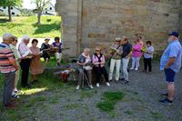 Singen und Lyrik in der Ruine